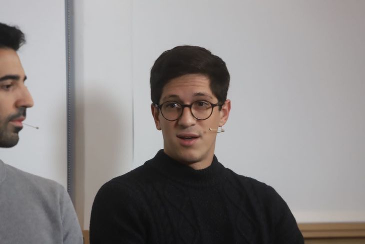 “El caso de Luna es particular porque es una stablecoin distinta a las demás. Era un stablecoin algorítmica que tenía un mecanismo de emisión y tokens que necesitaba pasar una prueba de stress a ver si se bancaba un colapso de mercado y no la pasó”, sostuvo Schweizer.