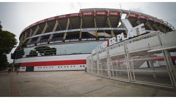River insiste en que usó suplementos contaminados