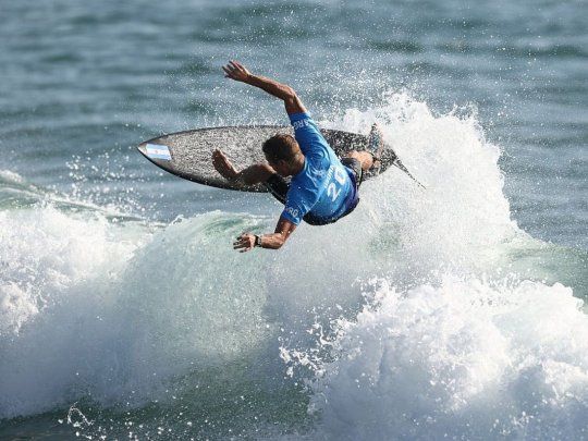 Lele Usuna, protagonista de una jornada histórica para el surf.