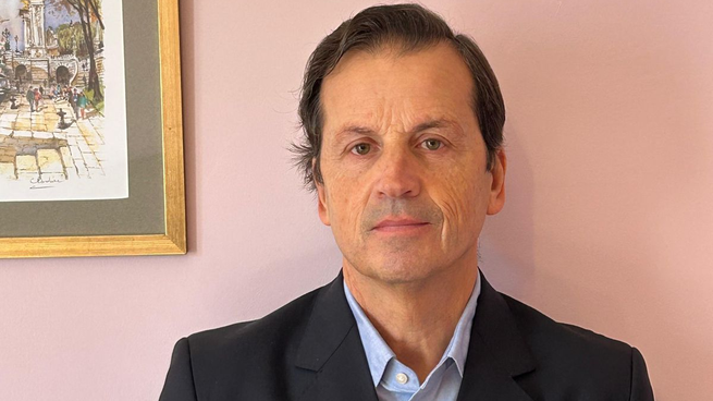Néstor Lamboglia reemplaza a Osvaldo Rolando, que presentó como interventor del Ente Nacional Regulador de la Electricidad (ENRE) por motivos estrictamente personales.&nbsp;