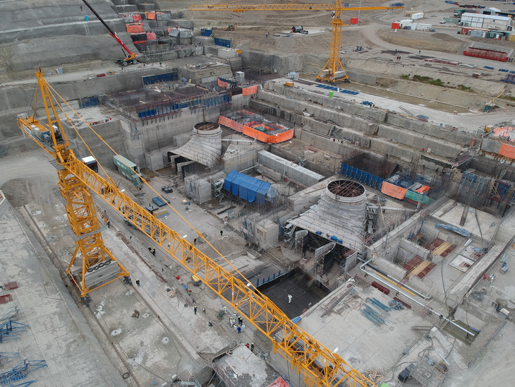 La parálisis de las obras en las represas Jorge Cepernic y Néstor Kirchner golpea con dureza a Santa Cruz. La parálisis de las obras en las represas Jorge Cepernic y Néstor Kirchner golpea con dureza a Santa Cruz.