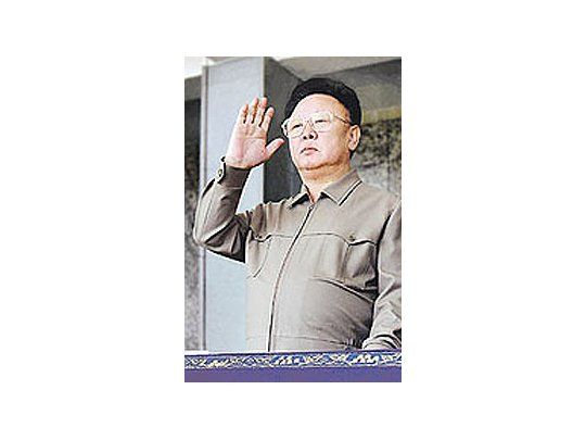 Corea del Norte: desmienten que Kim Jong-Il tenga problemas de salud