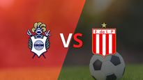 gimnasia y estudiantes empatan sin goles en el inicio del segundo tiempo