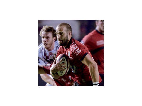 En soledad. Toulon vapuleó a Castres 33 a 12 y se consolida en la cima.