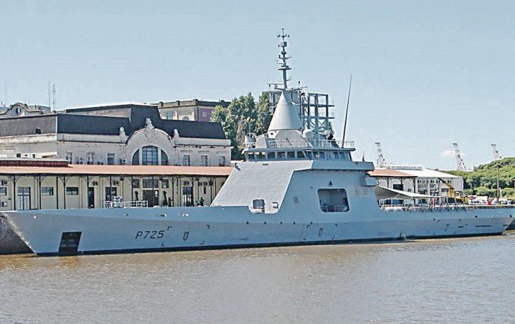 ámbito.com | pag14-15-patrullero OPV lo fabrica Francia para Argentina.jpg
