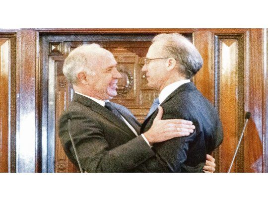 clima. Primer gesto de poder de Carlos Rosenkrantz que apuntó directo a su antecesor, Ricardo Lorenzetti por el manejo del Centro de Información Judicial, abandonado con el cambio de mando en la Corte Suprema.
