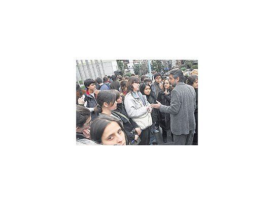 Cómodo en la temática, Daniel Filmus saturó en la última semana de campaña con actividadesligadas a la cultura y la educación, como ayer en la Universidad de Belgrano.