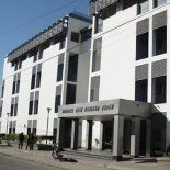 Los médicos fueron imputados como coautores del delito de homicidio culposo. Los médicos fueron imputados como coautores del delito de homicidio culposo.