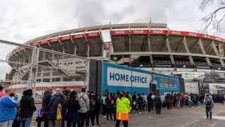 Desde la entidad señalaron que la alteración permanente de la dinámica del barrio está afectando de manera directa a los comercios de la zona. Desde la entidad señalaron que la alteración permanente de la dinámica del barrio está afectando de manera directa a los comercios de la zona.