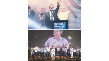 ámbito.com | Daniel Scioli y Mauricio Macri lanzaron anoche su campaña para la segunda vuelta electoral llamando desde sus búnkeres a los votantes que se quedaron ayer sin candidatos. Viene un inédito balotaje.