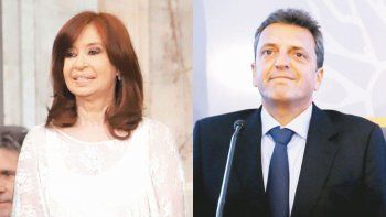 Dos caras. Ante las idas y vueltas del Ejecutivo, el presidente de Diputados, Sergio Massa, busca mover el avispero y agendar sesiones. El Senado sigue en receso y no moverá un dedo hasta que regrese Cristina de Kirchner de Cuba, quien lo hará el domingo próximo.