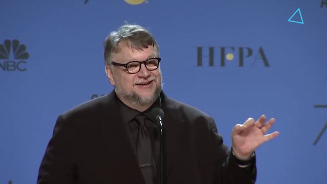Guillermo del Toro, cineasta y ganador del Premio Óscar, nace un 9 de octubre de 1964..