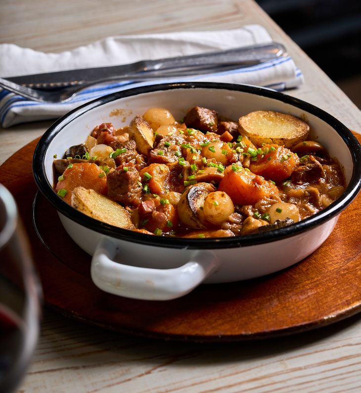 French flavors and traditional recipes coexist in a historical corner of the north of Buenos Aires. French flavors and traditional recipes coexist in a historical corner of the north of Buenos Aires.