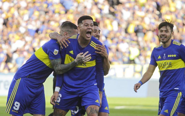 Volvió. Marcos Rojo comenzó a entrenarse en Boca tras su lesión ligamentaria.