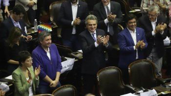 diputados: con mayoria opositora se aprobo el repudio al golpe de estado en bolivia