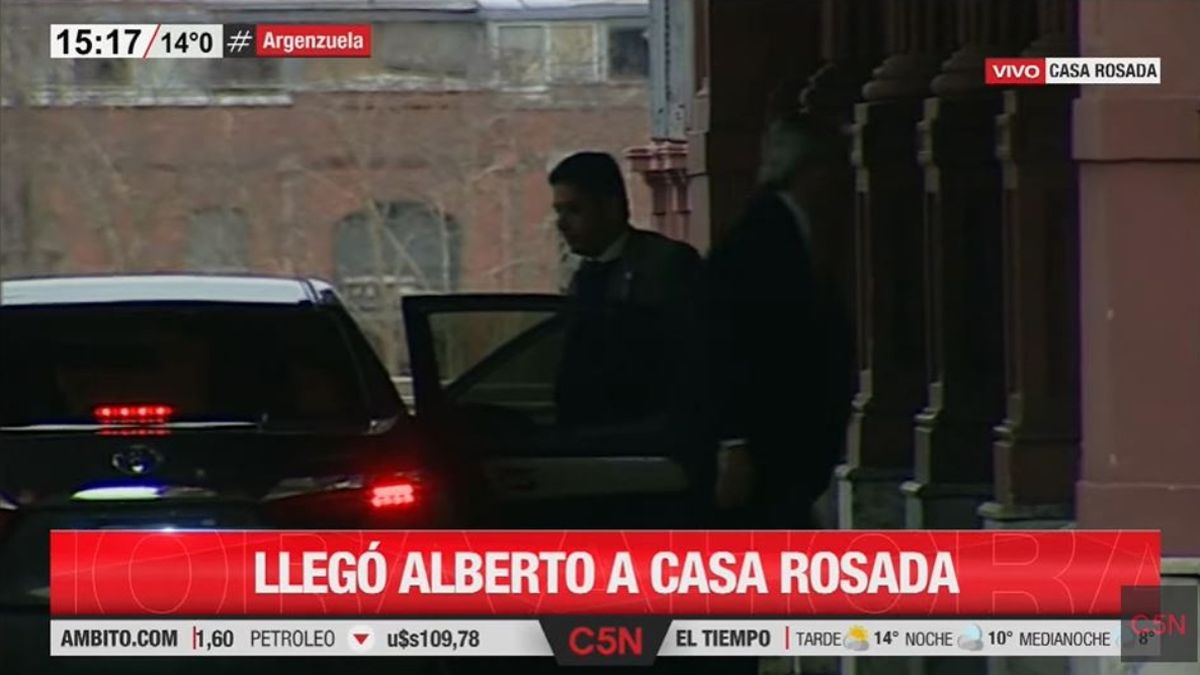 Alberto Fernández ingresó a la Casa Rosada