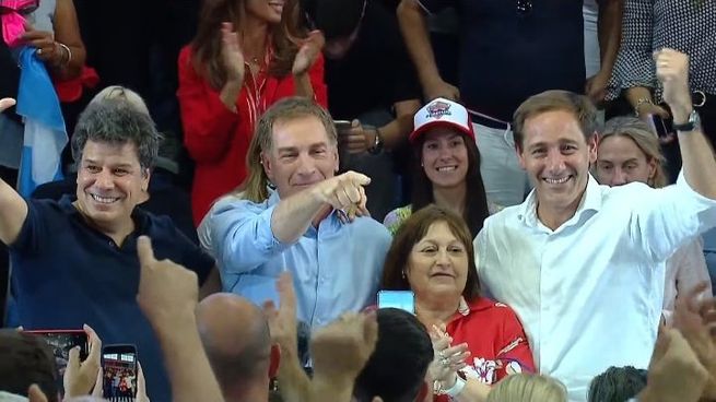 Cierre Juntos por el Cambio.