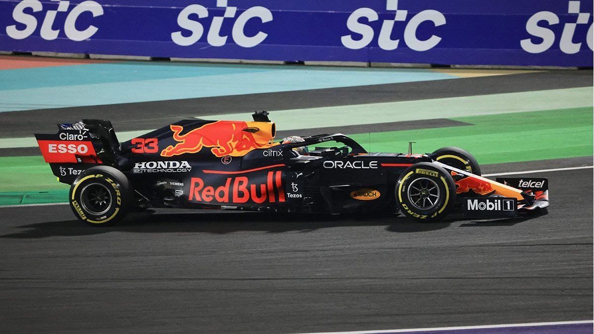 Verstappen takes the lead in the first free trials of the Abu Dhabi GP