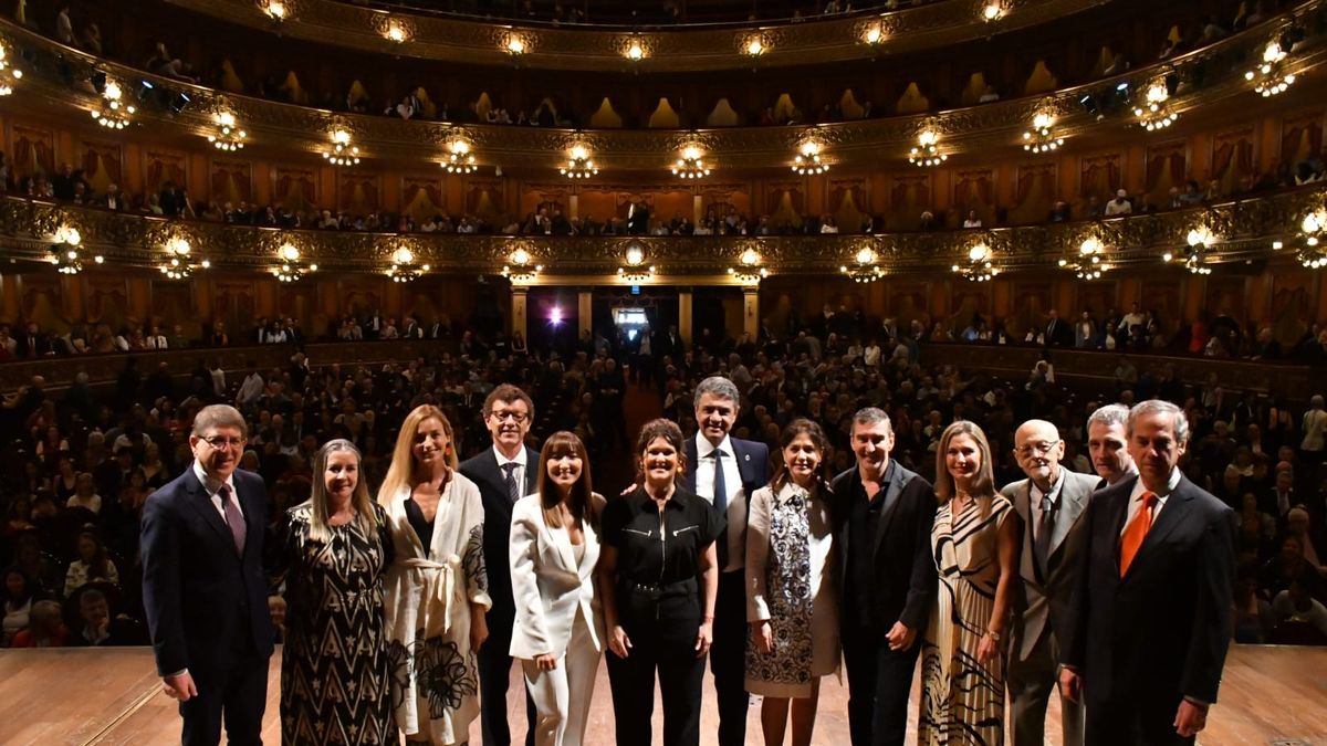 Jorge Macri presented the international management team of the Teatro Colón, with Julio Bocca in charge of the Ballet