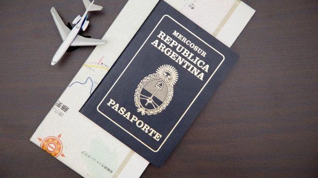 El RENAPER remarcó que tanto la verificación como la eventual reposición del pasaporte se realizan en el acto y sin costo.