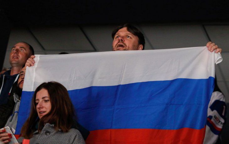 polemica: el abierto de australia prohibe la exhibicion de banderas de rusia y bielorrusia