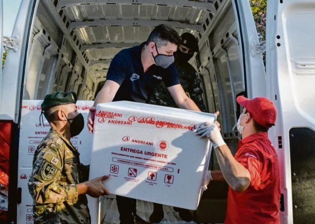 carrera-la-falta-vacunas-todo-el-mundo-lleva-que-el-momento-la-compra-sea-casi-exclusiva-estados-nac