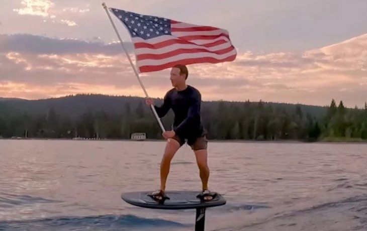 El curioso festejo de Mark Zuckerberg por el 4 de julio a bordo de un fliteboard