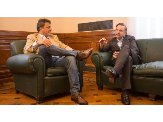 Massa y Pichetto se reunieron para acordar agenda de trabajo económica. Desde el massismo anticiparon a ámbito.com que el encuentro no implica un acuerdo político: cada espacio trabajará por su lado.