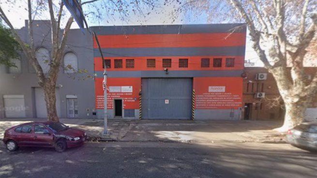 La fábrica donde ocurrió el robo.