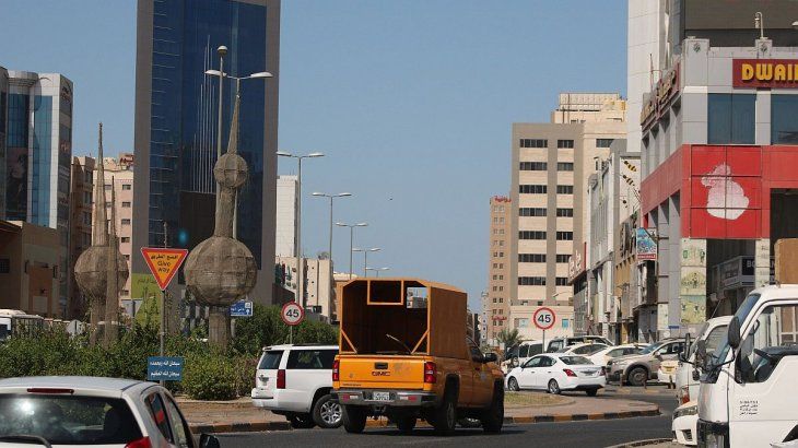 La capital de Kuwait cuenta con 2.380.000 habitantes a pesar de sus inhóspitas temperaturas. La capital de Kuwait cuenta con 2.380.000 habitantes a pesar de sus inhóspitas temperaturas.