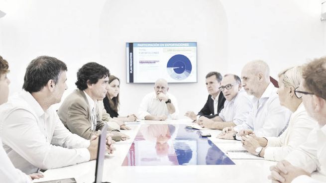 equipo. Horacio R. Larreta consolida su candidatura para 2023. Ya presentó economistas y base de un plan.