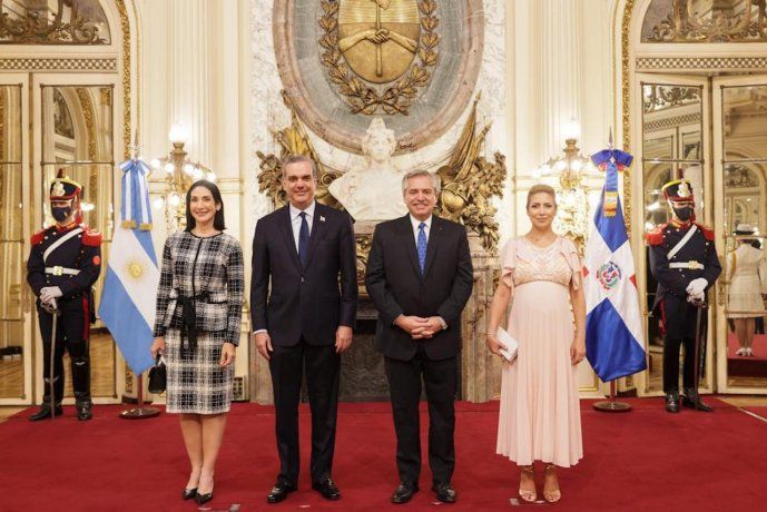 Alberto Fern&aacute;ndez recibi&oacute; al presidente de Rep&uacute;blica Dominicana.