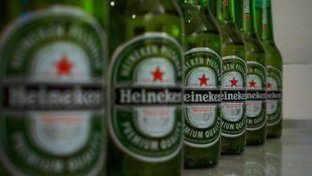 CCU, del grupo chileno Luksic, es dueña en Argentina de marcas de cerveza como Heineken, Imperial y Schneider.