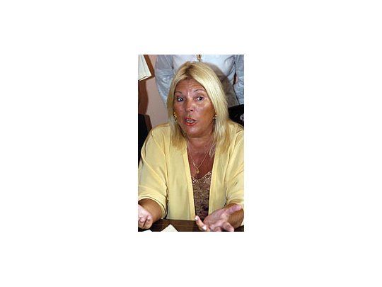 Carrió niega alianza con Acevedo pero lo respalda