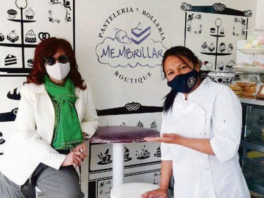 Facturas. Cristina de Kirchner comprando dulces en El Calafate