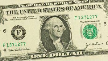 Dólar.