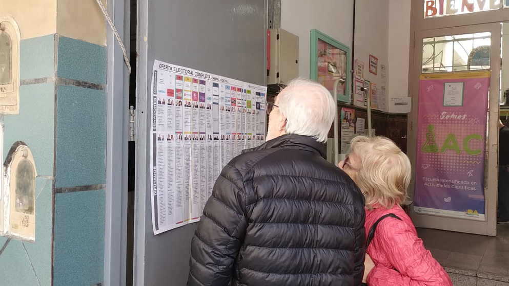 Los argentinos van a las urnas este domingo 26 de octubre para elegir diputados y senadores.