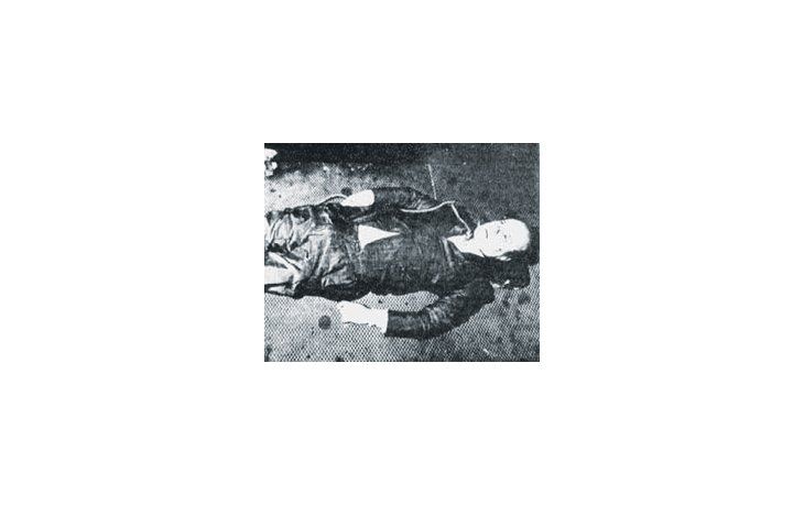 Roberto Calvi era presidente del Banco Ambrosiano. Su cuerpo apareció colgado del puente de los Frailes Negros en Londres, en 1982.