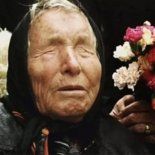 Baba Vanga fue una vidente y sanadora búlgara que alcanzó notoriedad en el siglo XX. Baba Vanga fue una vidente y sanadora búlgara que alcanzó notoriedad en el siglo XX.