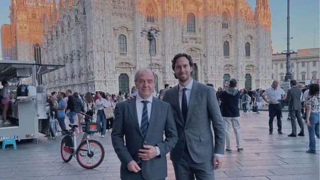 Roberto Zaldivar junto a su hijo Roger, dirigen el Instituto Zaldivar ubicado en Mendoza.
