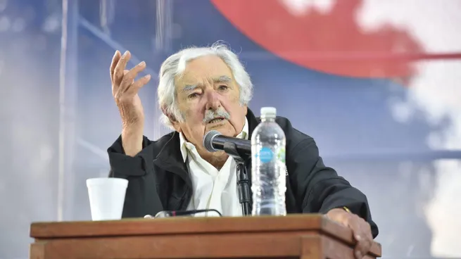 Mujica llamó a los uruguayos a votar en contra del plebiscito.&nbsp;