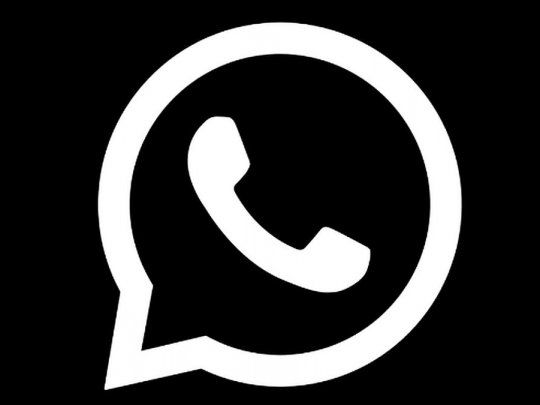 El logo de WhatsApp en homenaje a George Floyd.