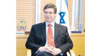 Daniel Ayalon sostiene que el mundo musulmán no respeta a las minorías o a culturas diferentes.