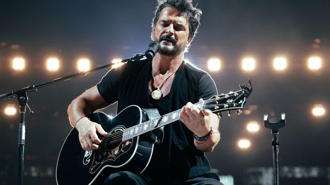 Arjona suspended his shows in Vélez due to a health complication