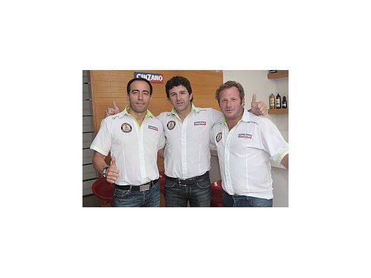 Abel Pertuzzo, Andrés Germano y su hermano Esteban.