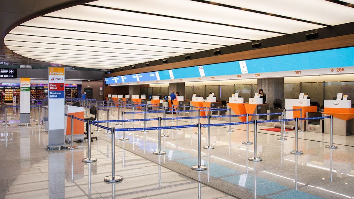 The Government relaxed a rule to speed up check-in at the Ezeiza Airport