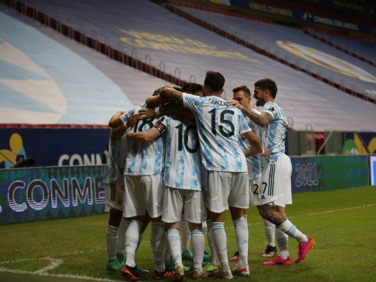 La Selección logró su primer triunfo en la Copa América y se acerca a cuartos.