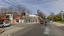 La esquina de Holmberg y Mendoza, con uno de los edificios que pertenecen al corredor DoHo, que une Villa Urquiza y Villa Ortúzar (Foto: Google Maps)