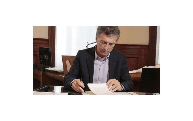 ámbito.com | Gobierno firmó decreto que desactiva el argumento para convocar a la paritaria nacional docente