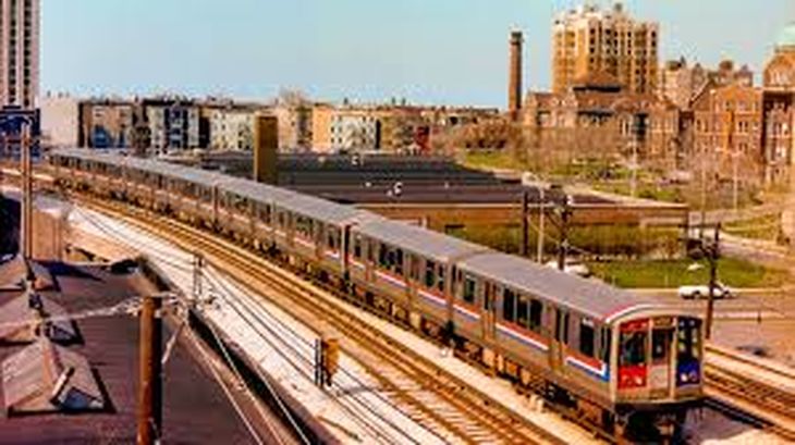 Un 6 de junio de 1892 el Metro de Chicago, el primero de la ciudad en terminar su construcción, comienza a operar de forma oficial. Un 6 de junio de 1892 el Metro de Chicago, el primero de la ciudad en terminar su construcción, comienza a operar de forma oficial.